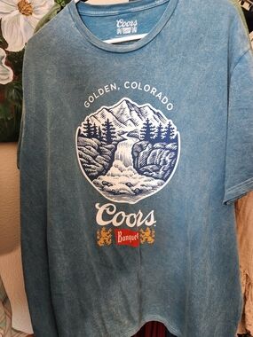 Coors Banquet Golden Colorado Graphic Tee - Blue